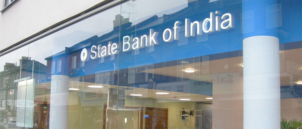 SBI waives off Average Monthly Balance on all Savings Bank Accounts