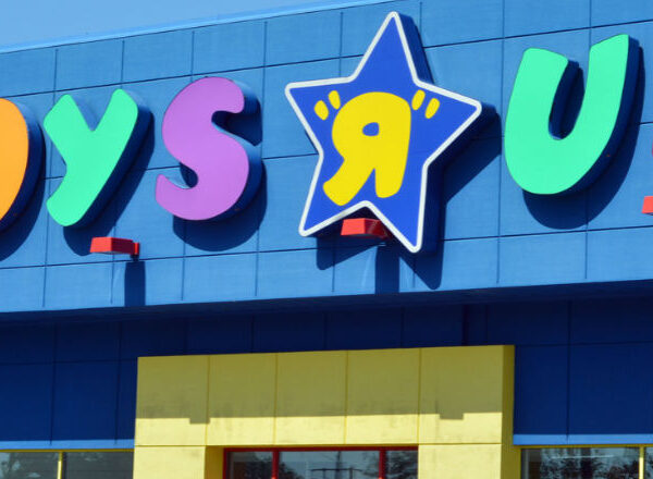 R mobile toys chat us live Toys R