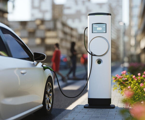 Batteries For Electric Cars Speed Toward a Tipping Point - Bloomberg