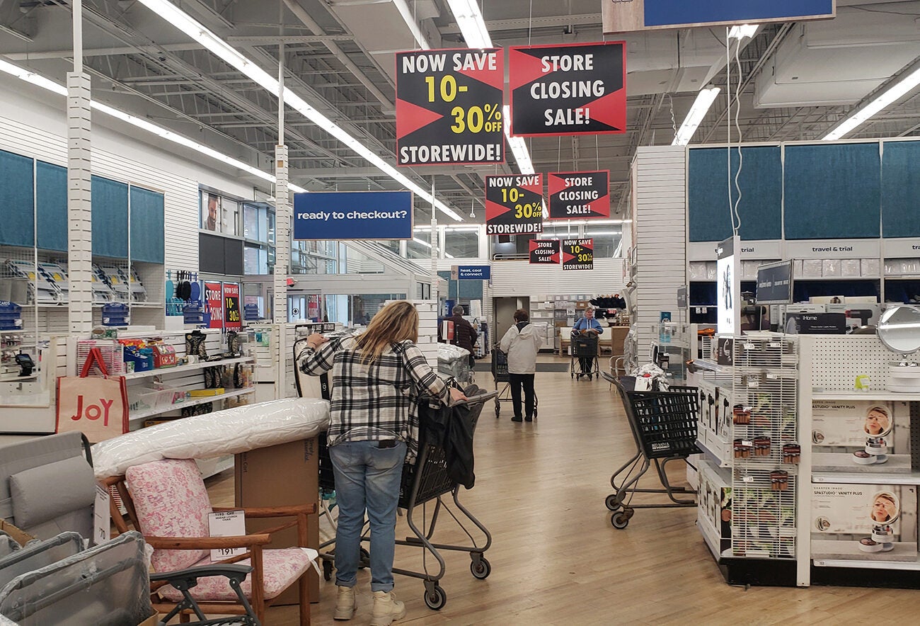 Bed Bath & Beyond Tries to Turn Itself Around, Again - The New